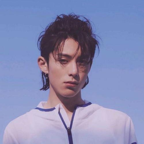 圈内人士爆料王鹤棣视频,圈内人士揭秘幕后真相  第2张